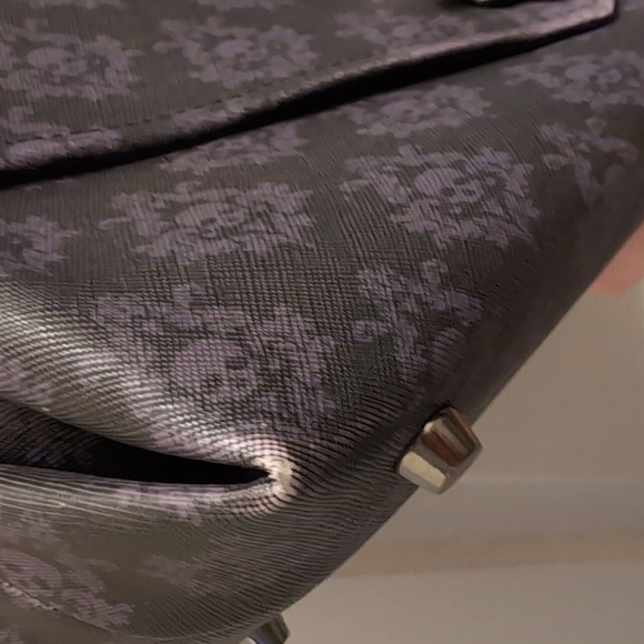 Stuff-O-Rama handbag with detachable shoulder strap - Picture 5 of 12